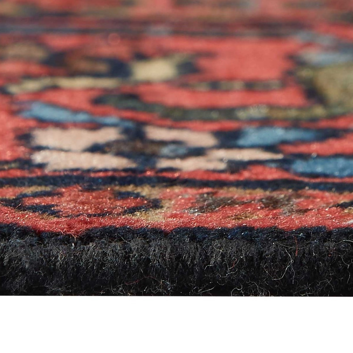 Geroos, Kermanshah rug